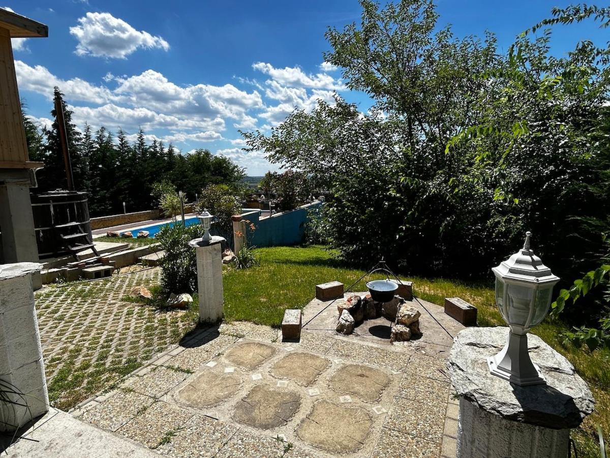 Villa Somlyo Fot 外观 照片