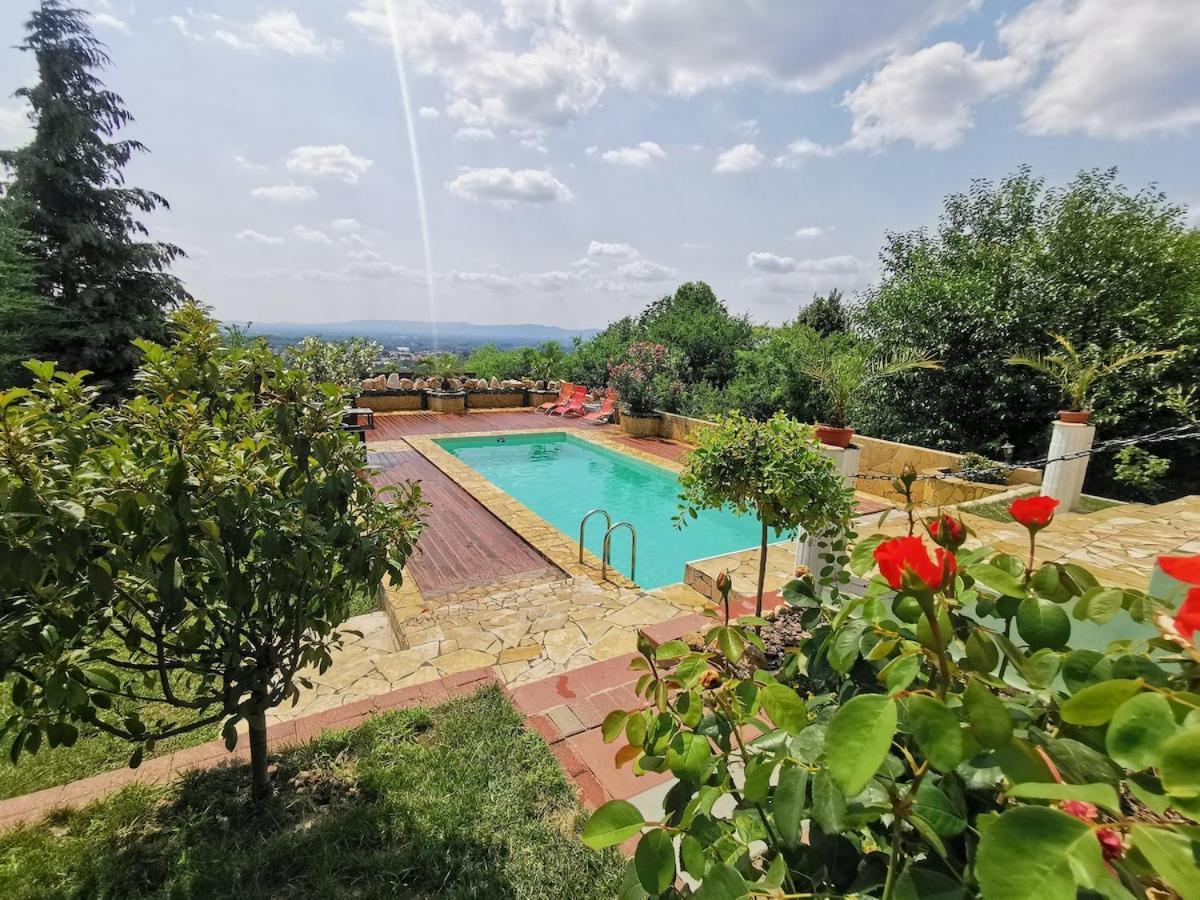 Villa Somlyo Fot 外观 照片