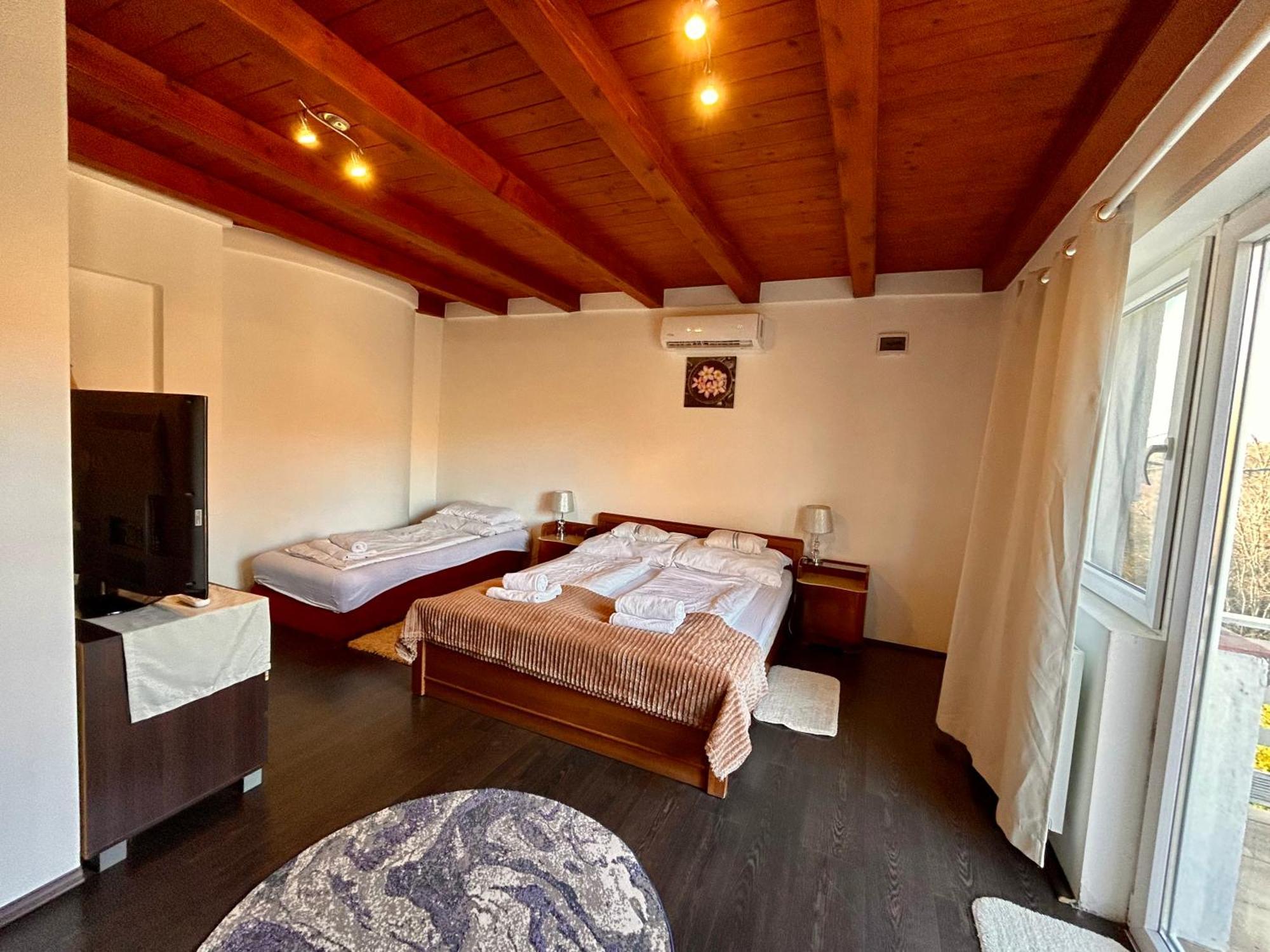 Villa Somlyo Fot 外观 照片