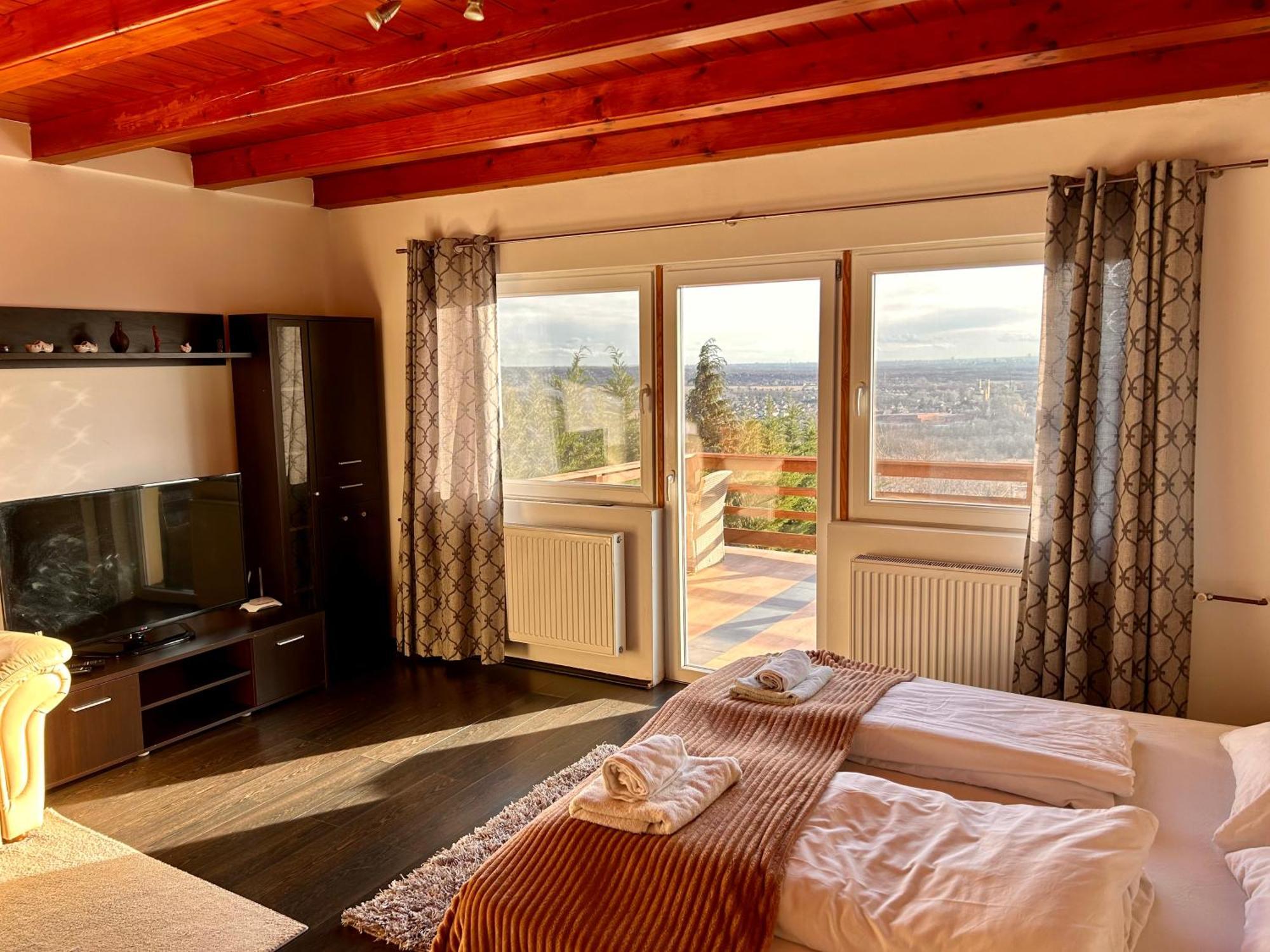 Villa Somlyo Fot 外观 照片
