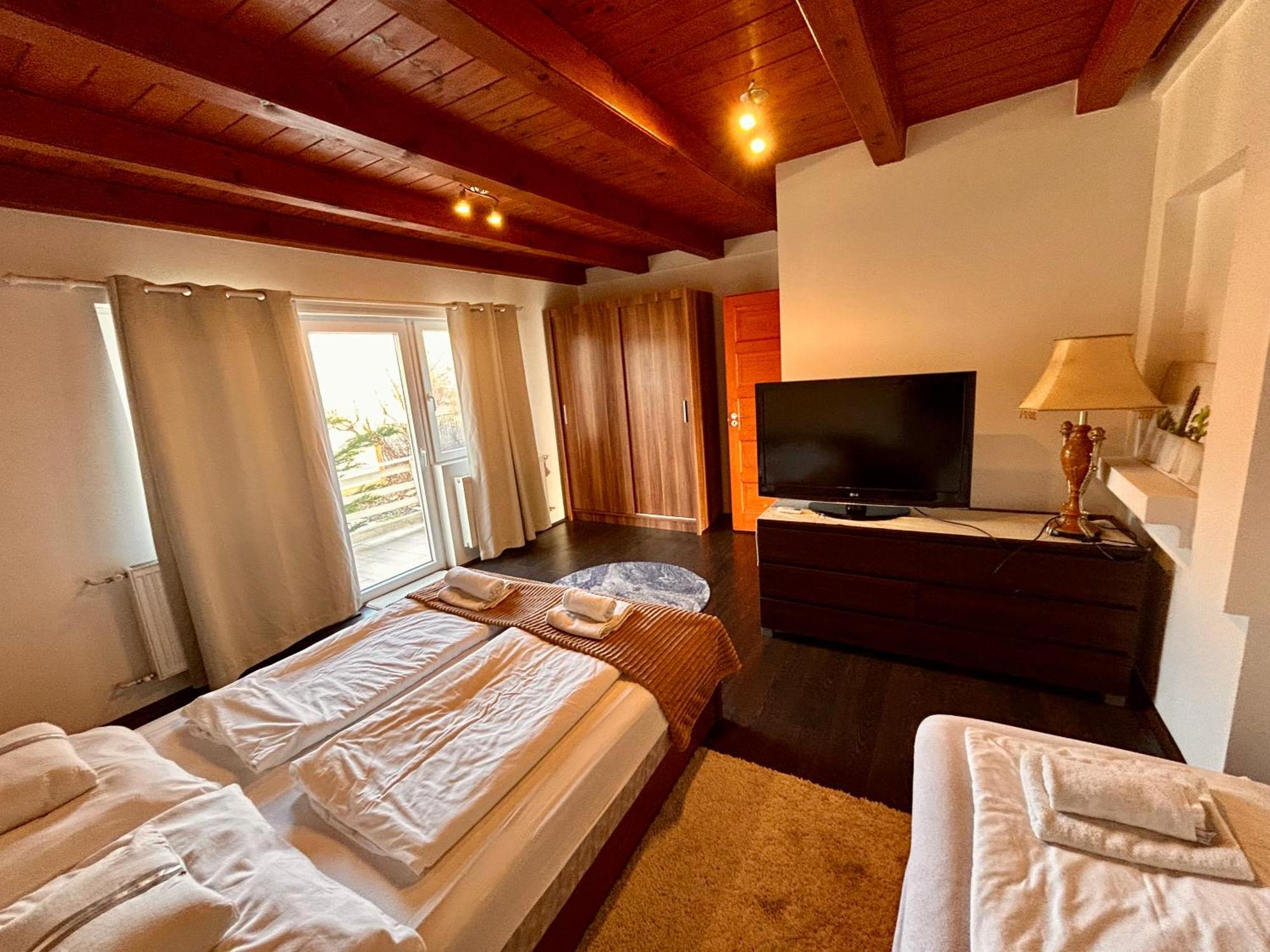 Villa Somlyo Fot 外观 照片